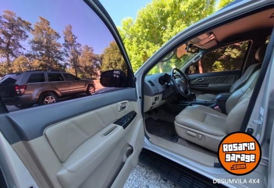 Camionetas - Toyota SW4 3.0 TDI 4X4 AT5 2012 Diesel 300000Km - En Venta