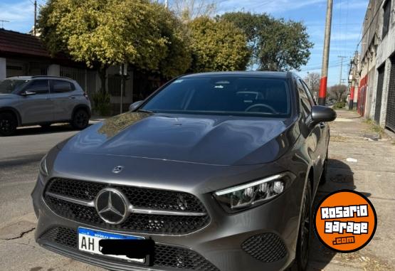 Autos - Mercedes Benz A200 2025 Nafta 2900Km - En Venta