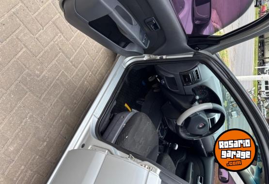 Autos - Fiat Weekend 2009 GNC 180000Km - En Venta