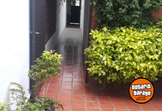 Hogar - VENTA PH EN ROSARIO. EXCELENRE ESTADO. OPORTUNIDAD UNICA - En Venta