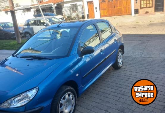 Autos - Peugeot 206 2005 Diesel 188000Km - En Venta