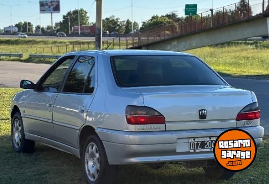 Autos - Peugeot 306 2001 Nafta 247000Km - En Venta