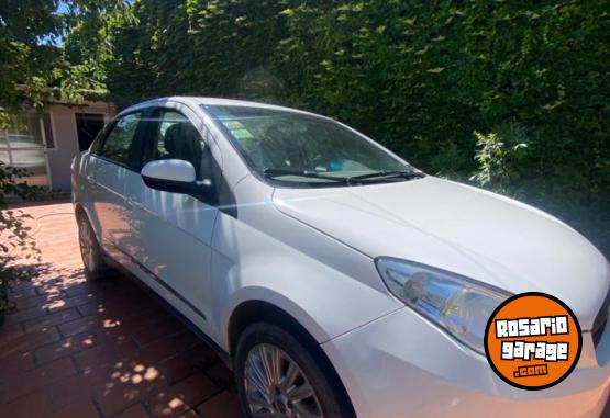 Autos - Fiat Grand Siena 1.6 2013 Nafta 75000Km - En Venta