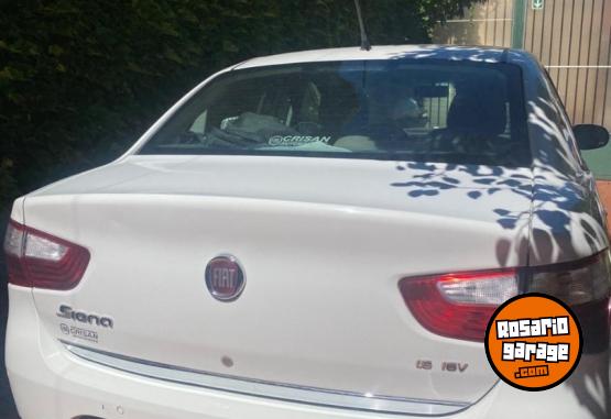 Autos - Fiat Grand Siena 1.6 2013 Nafta 75000Km - En Venta