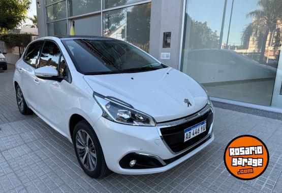 Autos - Peugeot 208 FELINE MT 2019 Nafta 54600Km - En Venta