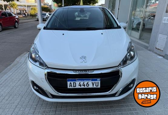 Autos - Peugeot 208 FELINE MT 2019 Nafta 54600Km - En Venta