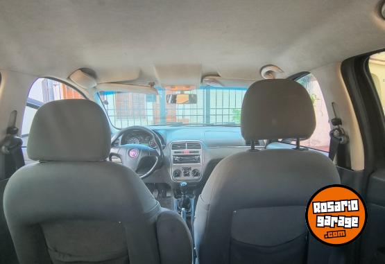 Autos - Fiat Punto 2011 GNC 170000Km - En Venta
