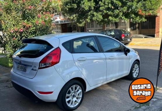 Autos - Ford FIESTA KINETIC SE 2016 Nafta 123000Km - En Venta
