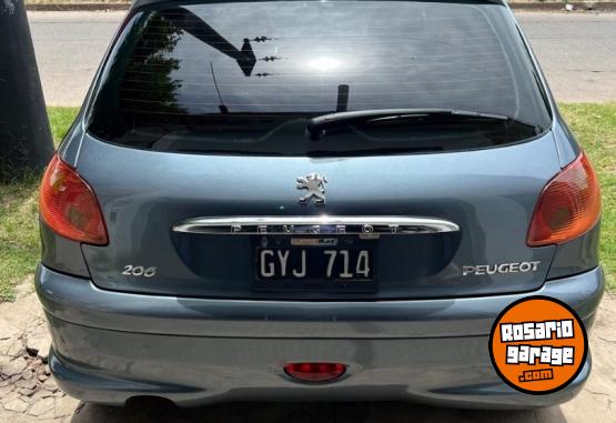 Autos - Peugeot 206 2008 Nafta 250000Km - En Venta