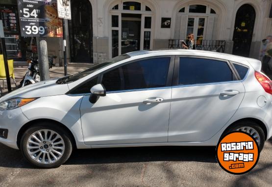 Autos - Ford FIESTA TITANIUM 2017 Nafta 97000Km - En Venta