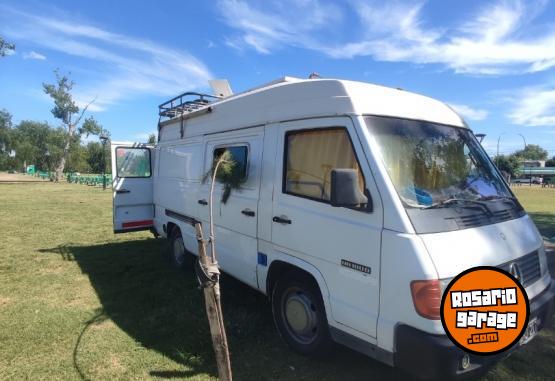 Utilitarios - Mercedes Benz Mb180d 1995 Diesel 300000Km - En Venta