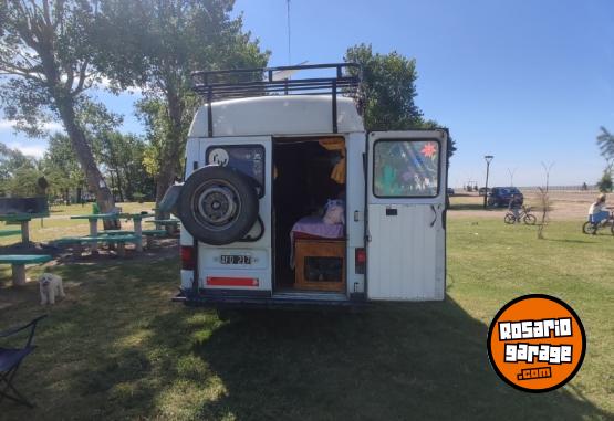 Utilitarios - Mercedes Benz Mb180d 1995 Diesel 300000Km - En Venta