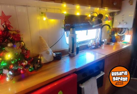 Utilitarios - Mercedes Benz Mb180d 1995 Diesel 300000Km - En Venta