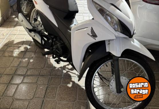Motos - Honda 110 S 2023 Nafta 11Km - En Venta