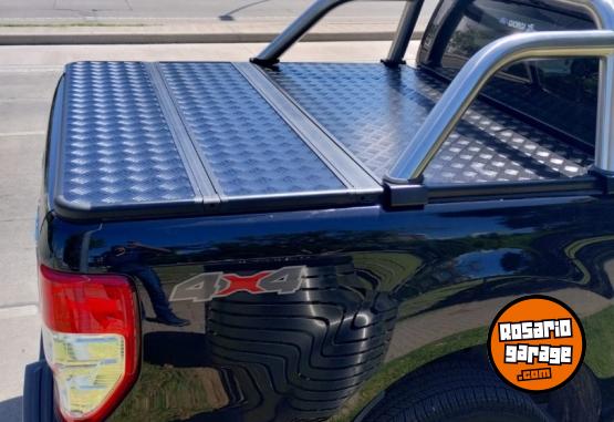 Camionetas - Ford Ranger 3.2 TDI DC XLT 2023 Diesel 36000Km - En Venta