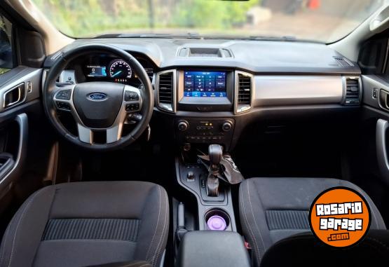 Camionetas - Ford Ranger 3.2 TDI DC XLT 2023 Diesel 36000Km - En Venta