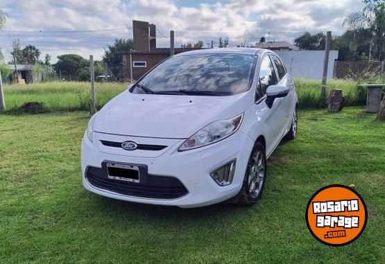 Autos - Ford Fiesta Kinetic 2011 Nafta 167000Km - En Venta
