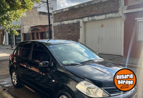 Autos - Nissan TIIDA 2011 Nafta 140000Km - En Venta