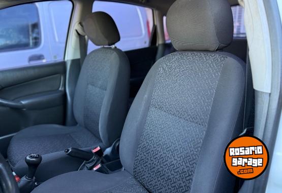 Autos - Ford Focus AMBIENTE 1.6 2009 GNC  - En Venta