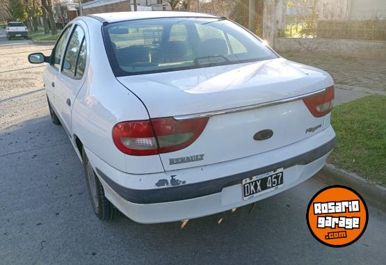 Autos - Renault M�gane 1.6 16v 2000 Nafta 240000Km - En Venta