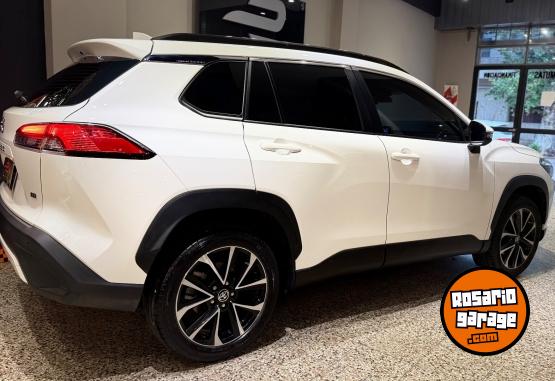 Autos - Toyota Corolla Cross 2024 Nafta 10000Km - En Venta