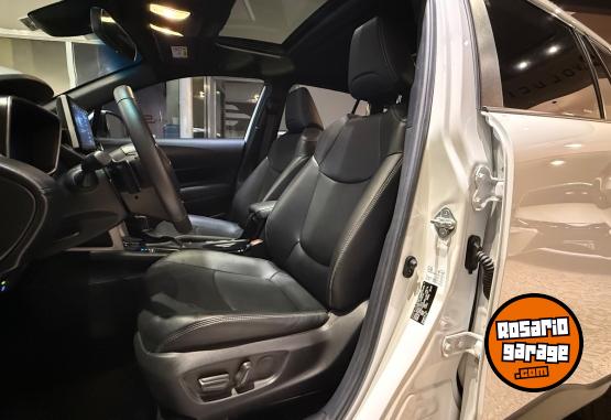 Autos - Toyota Corolla Cross 2024 Nafta 10000Km - En Venta