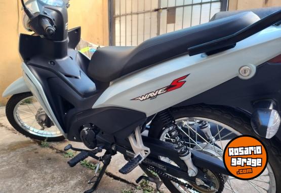 Motos - Honda Wave 2024 Nafta 2900Km - En Venta