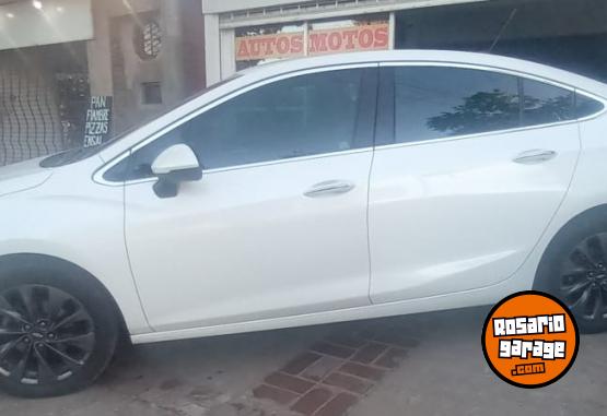 Autos - Chevrolet CRUZE LTZ 2017 Nafta 111111Km - En Venta