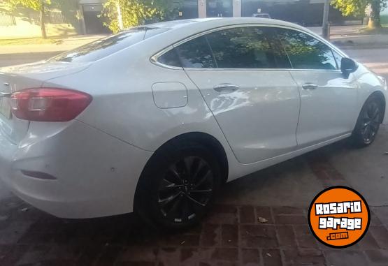 Autos - Chevrolet CRUZE LTZ 2017 Nafta 111111Km - En Venta