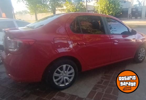 Autos - Renault LOGAN  1.6 8V 2015 GNC 111111Km - En Venta