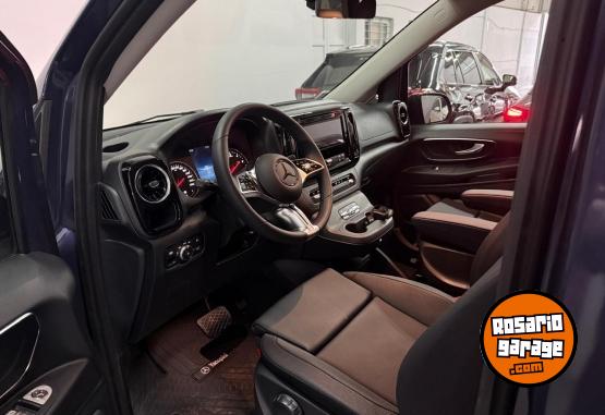 Utilitarios - Mercedes Benz Vito Tourer 119 CDI. 2025 Diesel 2000Km - En Venta