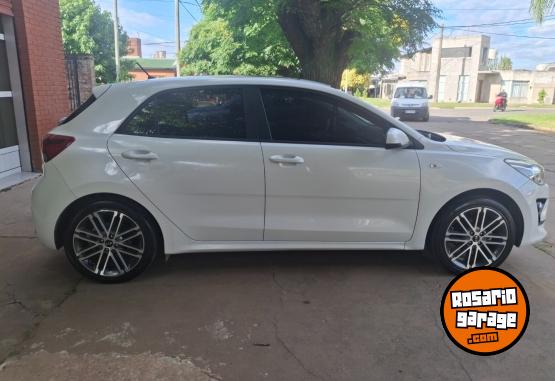 Autos - Kia Rio 2022 Nafta 52000Km - En Venta