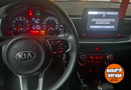 Autos - Kia Rio 2022 Nafta 52000Km - En Venta