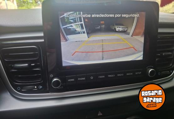 Autos - Kia Rio 2022 Nafta 52000Km - En Venta