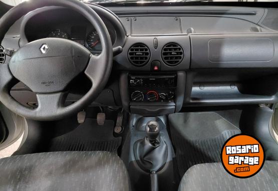 Utilitarios - Renault Kangoo 2017 Nafta 141000Km - En Venta