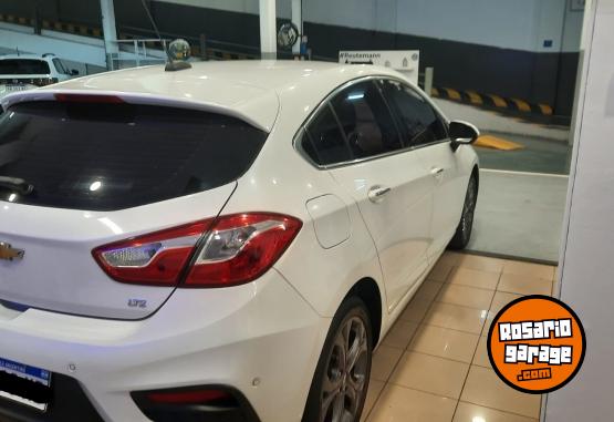 Autos - Chevrolet CRUZE 5P 1.4T LT MT 2018 Nafta 128000Km - En Venta