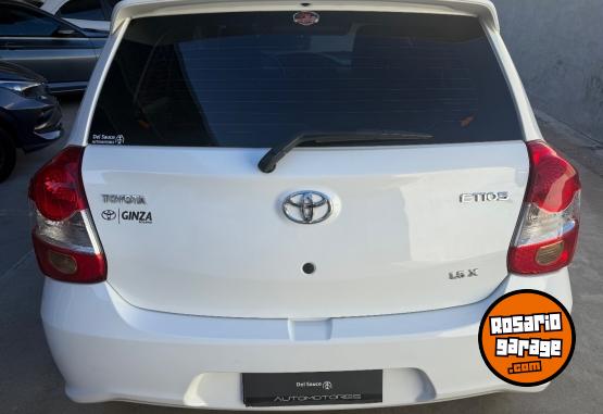 Autos - Toyota Etios 2022 Nafta 30000Km - En Venta