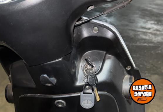 Motos - SYM Symphony 125 2022 Nafta 5150Km - En Venta