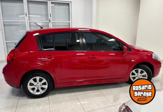 Autos - Nissan TIIDA - VISIA 2014 Nafta 119000Km - En Venta
