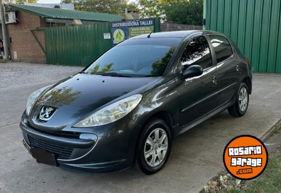 Autos - Peugeot 207 2014 Nafta 115000Km - En Venta