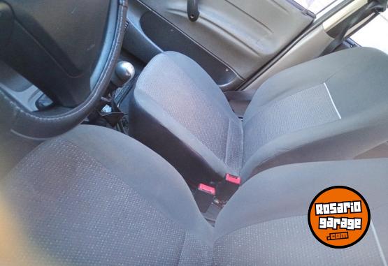 Autos - Chevrolet Classic LT 2014 Nafta 106000Km - En Venta