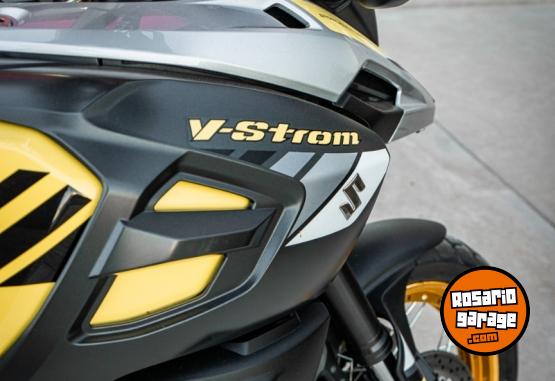 Motos - Suzuki Vs Trom 1000 2018 Nafta 8400Km - En Venta