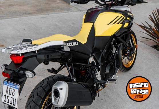 Motos - Suzuki Vs Trom 1000 2018 Nafta 8400Km - En Venta