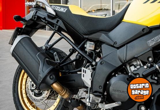Motos - Suzuki Vs Trom 1000 2018 Nafta 8400Km - En Venta
