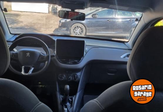 Autos - Peugeot 208 1.5 2017 Nafta 110000Km - En Venta