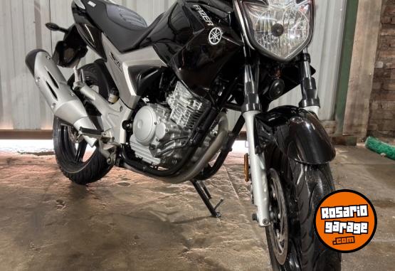 Motos - Yamaha Fazer 250 2012 Nafta 34000Km - En Venta