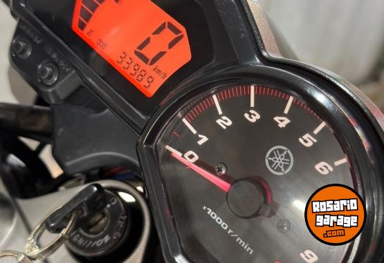 Motos - Yamaha Fazer 250 2012 Nafta 34000Km - En Venta