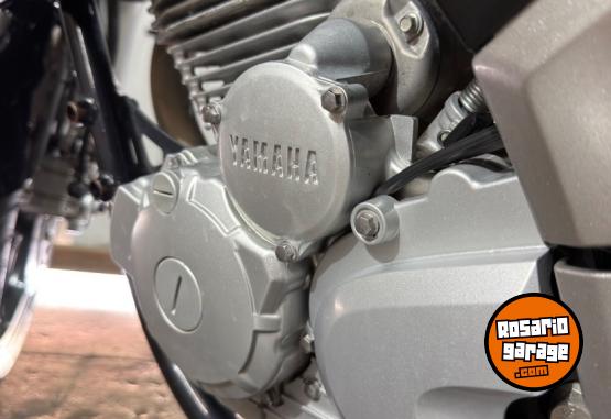 Motos - Yamaha Fazer 250 2012 Nafta 34000Km - En Venta