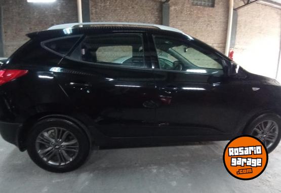 Autos - Hyundai Tucson 2.0 2015 Nafta 140000Km - En Venta