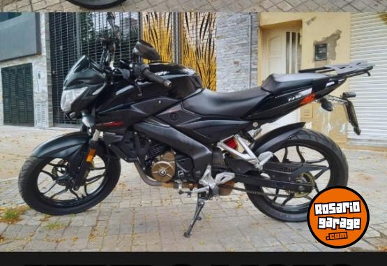 Motos - Bajaj Rouser 150cc 2017 Nafta 39000Km - En Venta